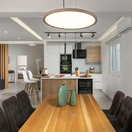 Lumi Zadarvillas * Murvica (Policnik)