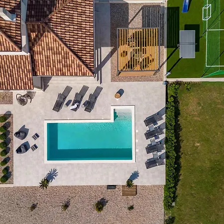 Lumi Zadarvillas 빌라 *