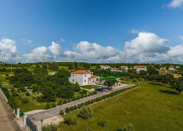 Lumi Zadarvillas Villa *