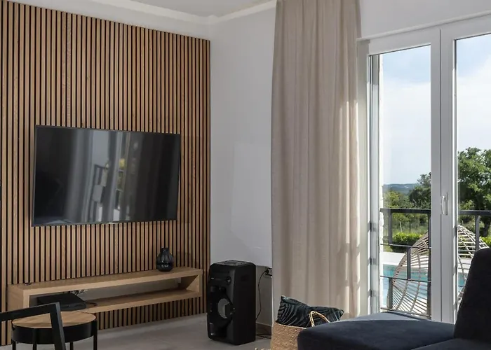 Lumi Zadarvillas 빌라 *
