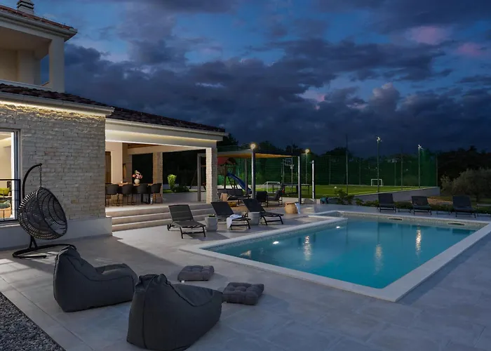Lumi Zadarvillas *