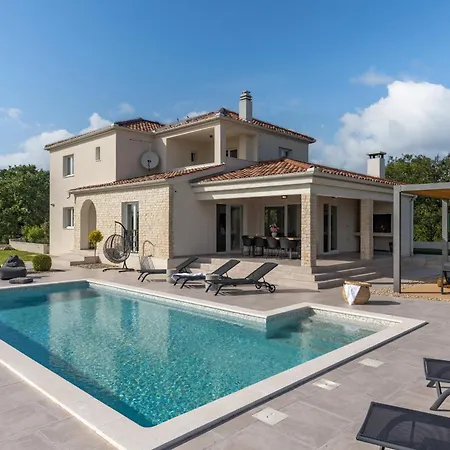 빌라 Lumi Zadarvillas Murvica (Policnik)