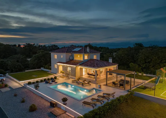 Lumi Zadarvillas *